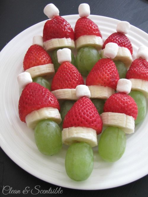 Santa needs to eat healthy too! The Fruit Grinch Skewers make a fun, last minute treat for Santa. | Clean and Scentsible