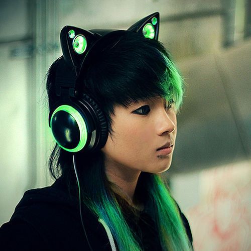 Cat Headphones | Brookstone
