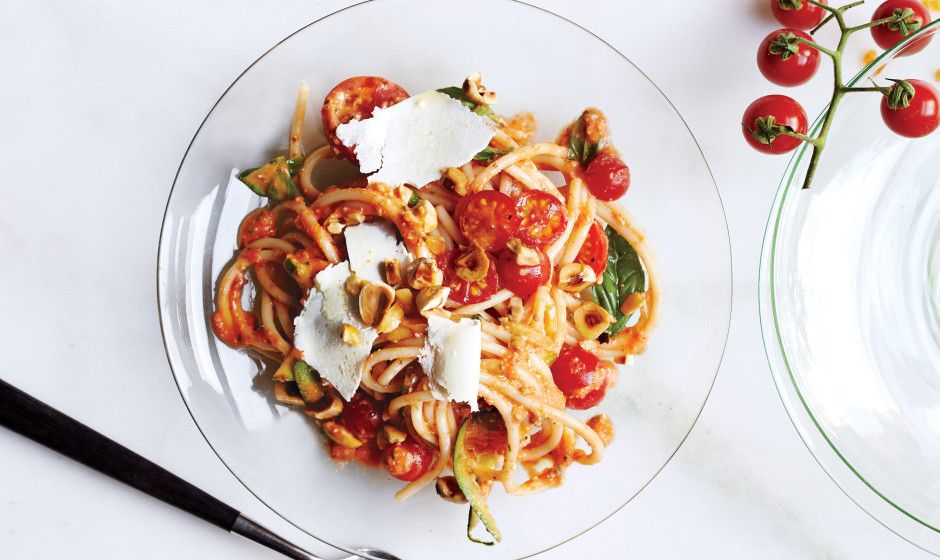 Pasta with a hearty no-cook sauce makes an easy summer dinner. Love this! Spaghetti with No-Cook Tomato Sauce and Hazelnuts | Bon Appetit