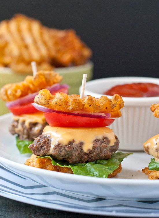 Bring on the weekend! Our meal pan includes these Waffle Fry Slider Burgers from Neighborfood for Friday. Get the recipe and the rest of the meal plan at Cool Mom Eats