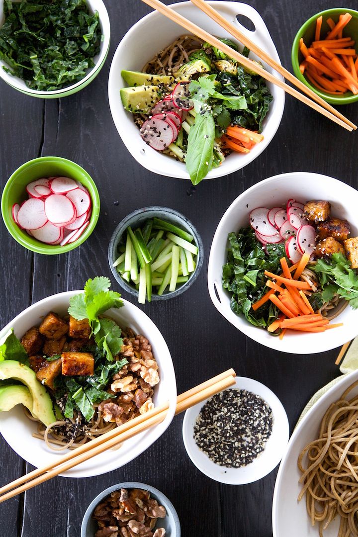Make #MeatlessMonday fun with this interactive Build-Your-Own Soba Noodle Bowl dinner. This might make it onto every weekly meal plan! | Camille Styles
