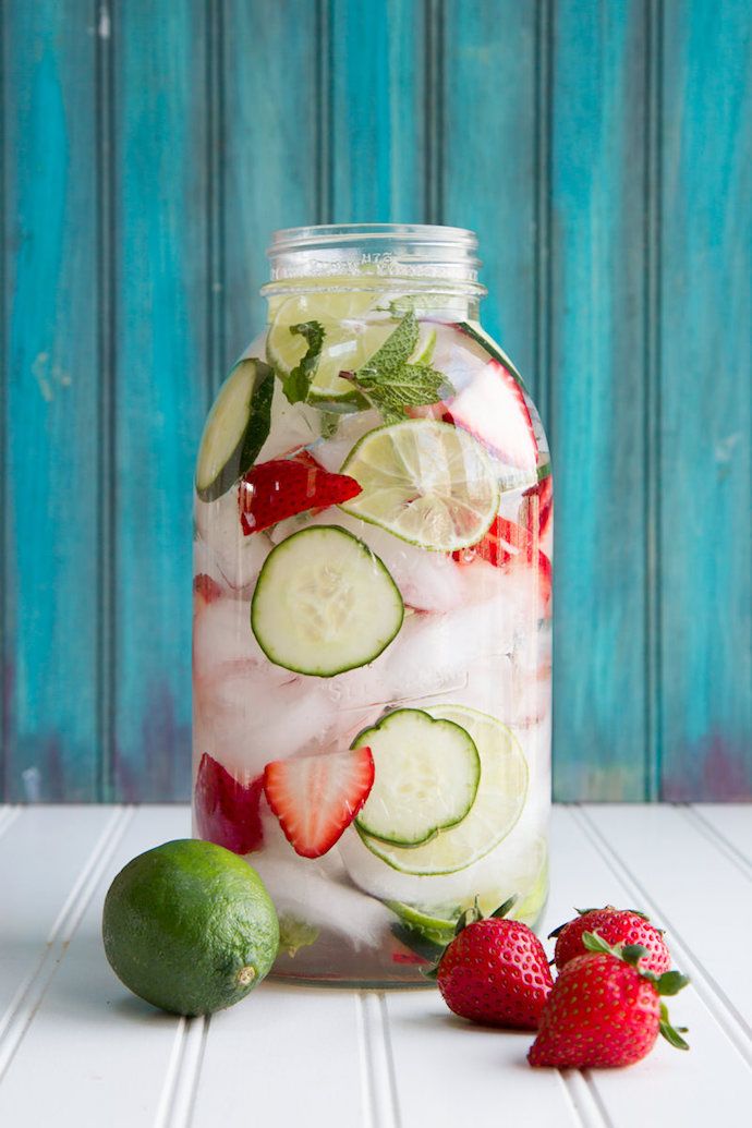 Tips for keeping kids hydrated this summer: make water tasty, with this fresh fruit recipe at Back to Her Roots