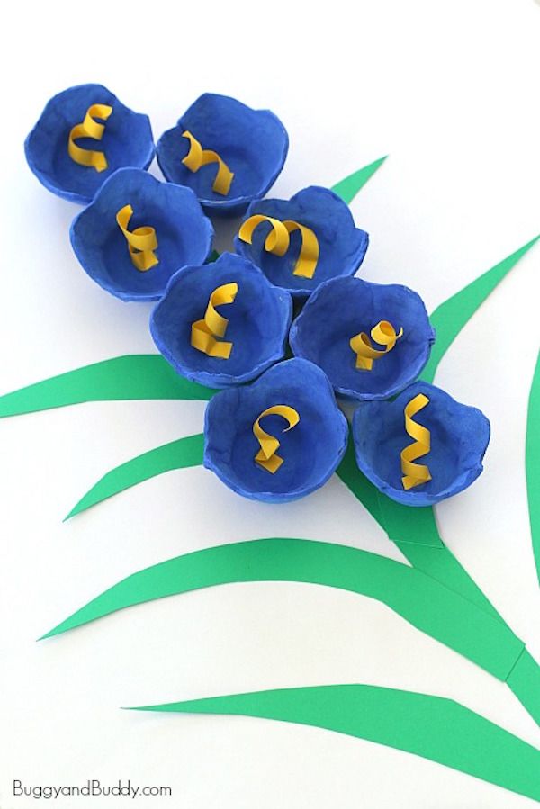 Aw, this pretty Bluebells flower craft at Buggy and Buddy has us dreaming of Texas.