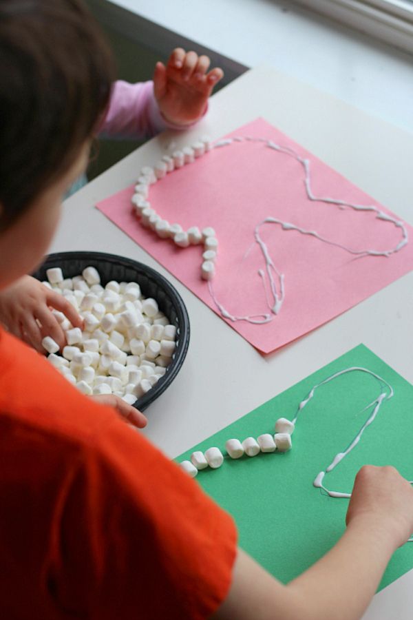 Easy Easter crafts with household objects: Marshmallow bunny pictures at No Time for Flash Cards