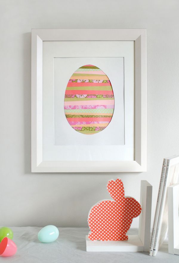 Easy Easter crafts with household objects: Paper strip Easter eggs are so pretty! Tutorial by Mer Mag at Minted.