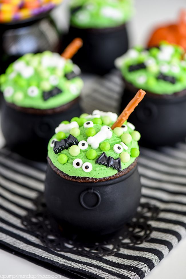 Not-scary Halloween crafts for kids: Cauldron Cupcakes at A Princess and a Pumpkin 
