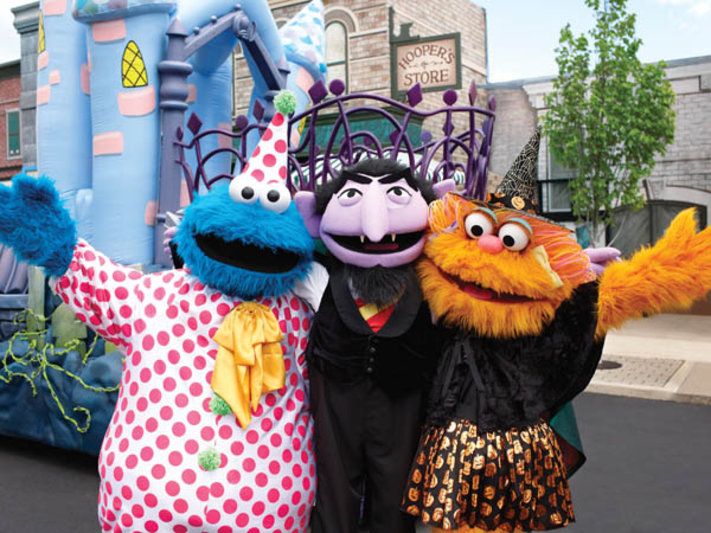 The Count gets Spooktacular at Sesame Place! | Philly.com