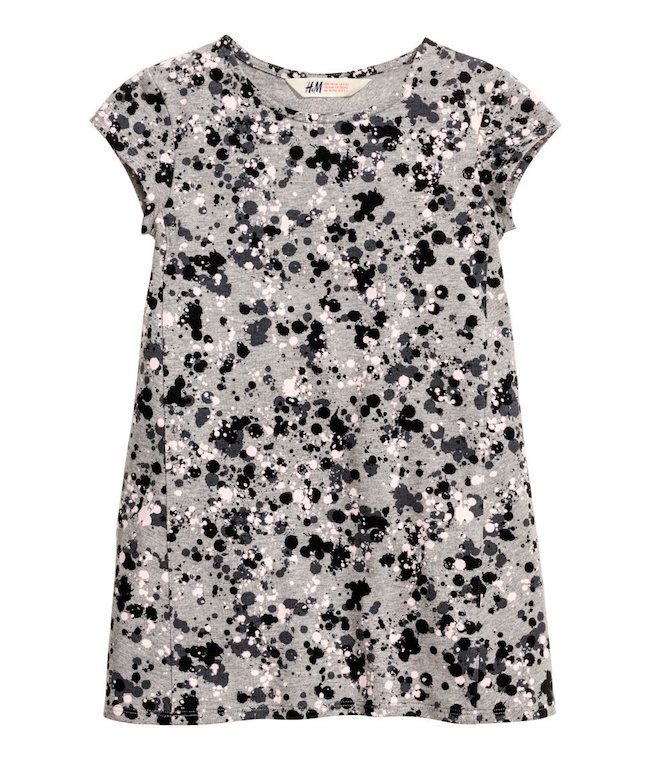Coolest black and white dresses for girls: this splatter print dress from H&M