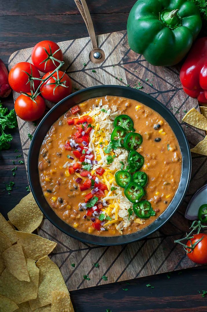 Cool Mom Eats weekly meal plan: Vegetarian Lentil Tortilla Soup at Peas and Crayons -- perfect for #MeatlessMonday