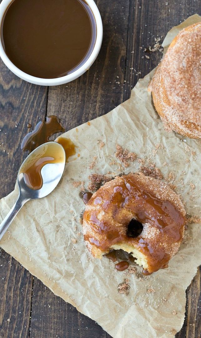 Easy brunch recipes kids can help with: Baked Churro Donuts at I Heart Eating