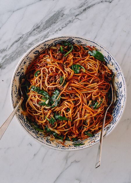 Easy, super fast pasta recipes: 15-Minute Lazy Noodles at The Woks of Life