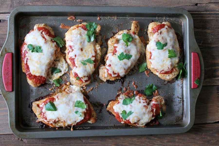 How to pound chicken: a trick we love for our favorite chicken recipes, like Healthy Baked Chicken Parmesan. | Organize Yourself Skinny