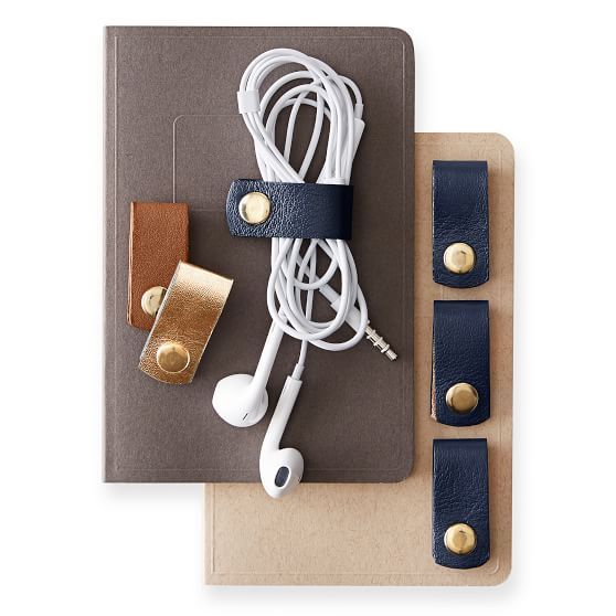 Cool father's day tech gifts for the dd on the go: Set of 4 Leather Cord Organizers | coolmomtech.com