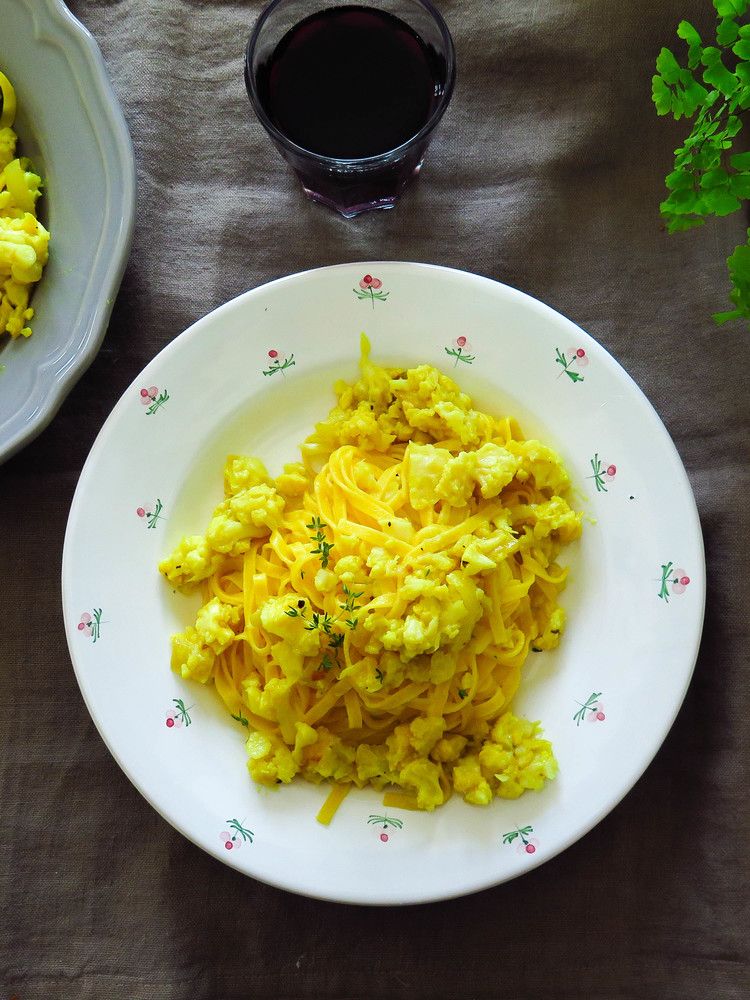 Cool Mom Eats weekly meal plan: Turmeric and Cauliflower Pasta at Noghlemey