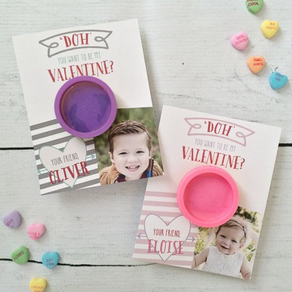 Non-candy Valentine's Day classroom treats: Play-Doh Photo Love cards by Ollie and Lulu