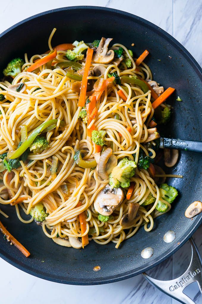 Cool Mom Eats weekly meal plan: 15-Minute Vegetable Lo Mein at Kitschen Cat