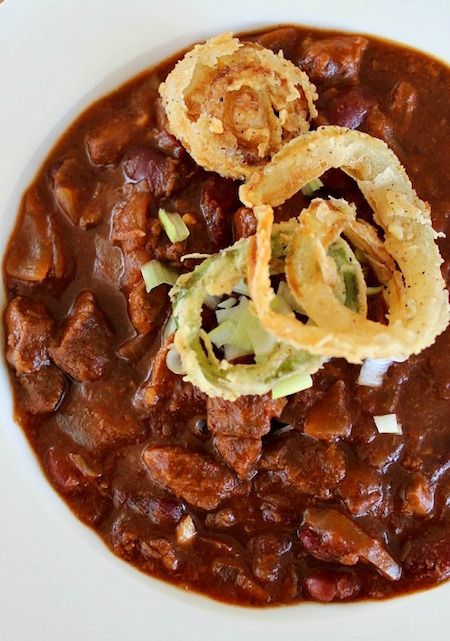 Best Super Bowl recipes to celebrate Atlanta: Slow Cooker Texas Chili | Good Dinner Mom