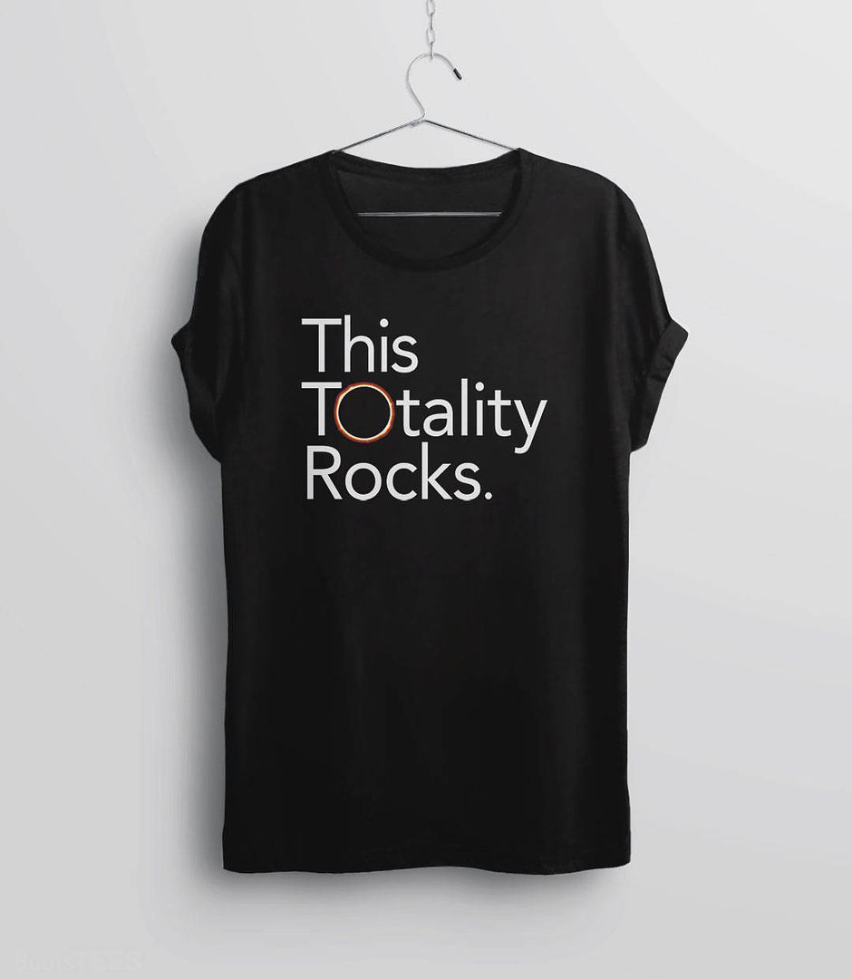 Total solar eclipse gifts | This totality rocks t-shirt
