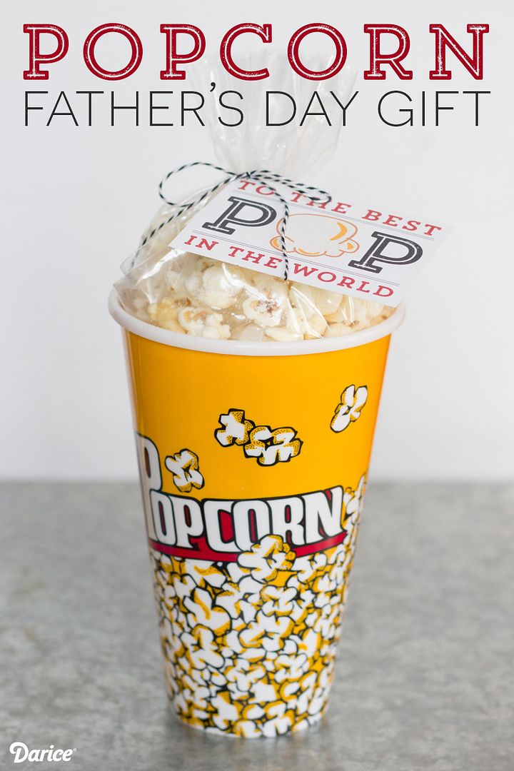 Father's Day food gifts that the kids can help make: Popcorn Father's Day gift with free printables at Live Craft Love