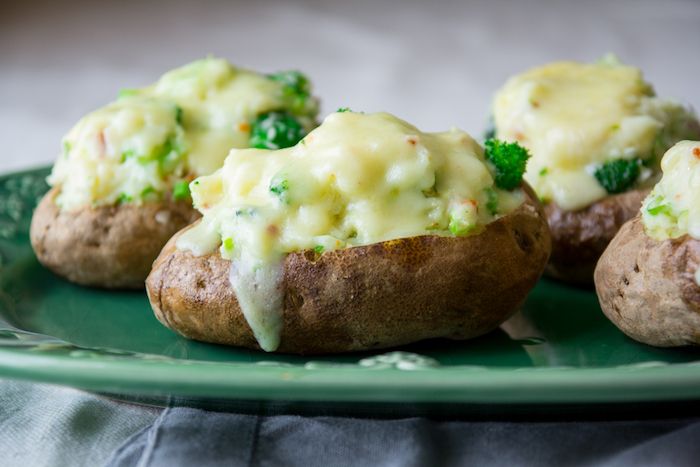 Healthy dinner recipes for your picky eater: Broccoli Bacon Loaded Baked Potatoes | Healthy Seasonal Recipes