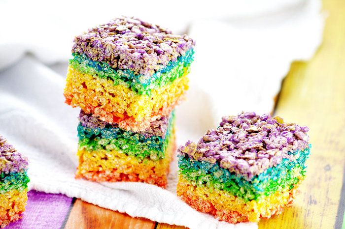Rainbow recipes for St. Patrick's Day: Rainbow Rice Krispies at The Gracious Wife