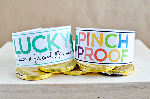 Free St. Patrick's Day printables: Paper Bracelets by Thirty Handmade Days