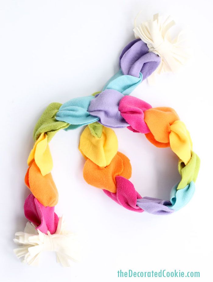 Easy rainbow crafts for kids: No-sew fleece scarf at The Decorated Cookie