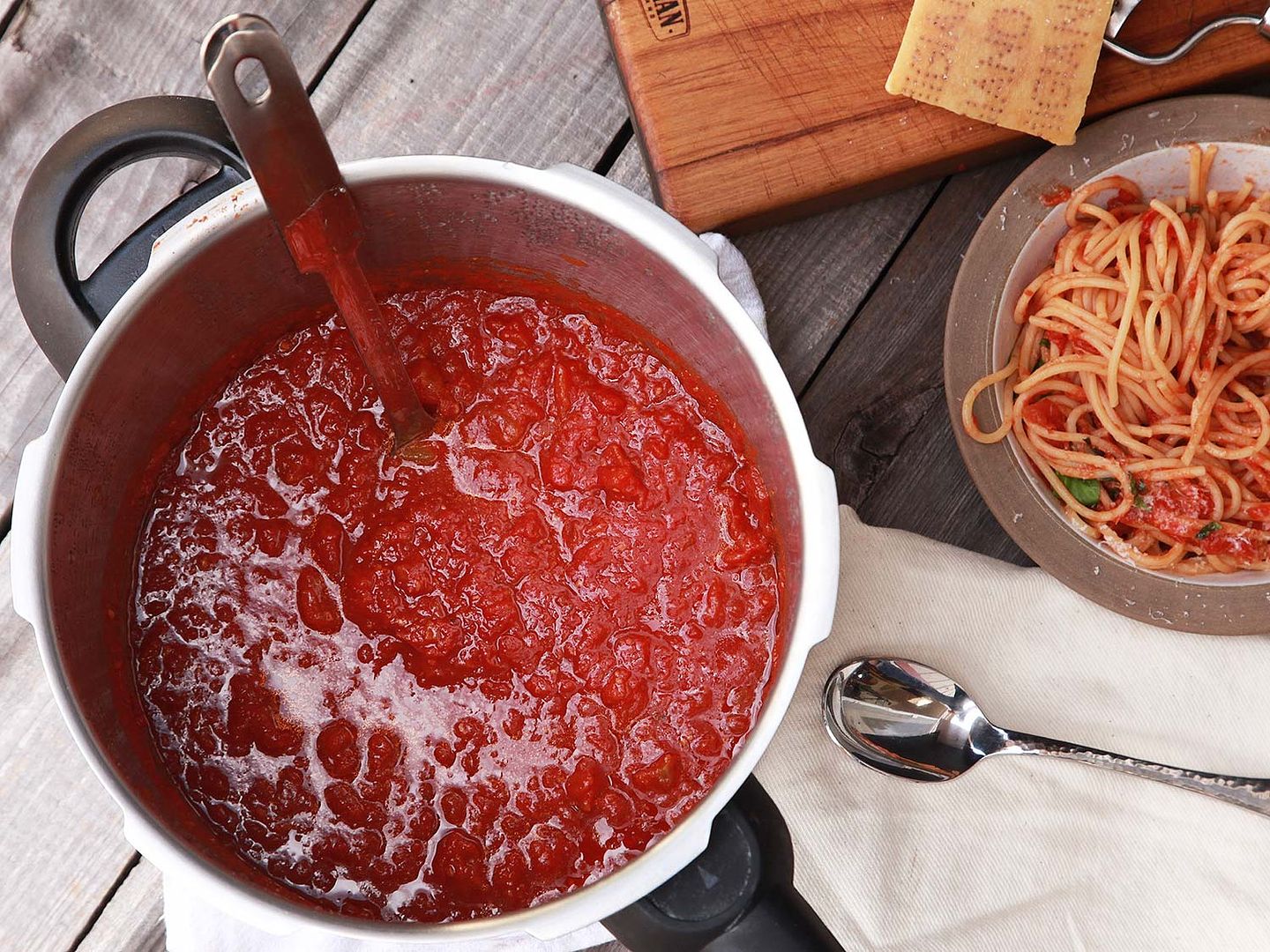 5 ways to save money on groceries using your Instant Pot: How to make tomato sauce in a pressure cooker at Serious Eats (photo by J. Kenji Lopez Alt)