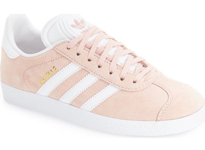 Rose sneaker trend: Classic Adidas Gazelle in rose