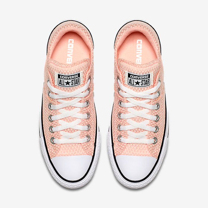Rose sneakers trend: Classic Chuck Taylors in rose