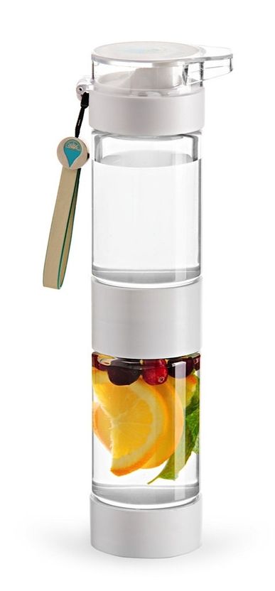 Define fruit-infused water bottle: the fruit doesn't block the strainer