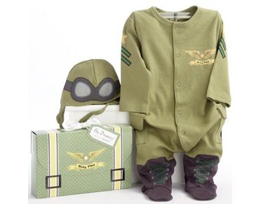 baby pilot layette set at my sweet muffin | baby shower gift guide baby pilot layette set at my sweet muffin | baby shower gift guide