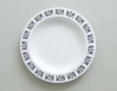 nomnomnom melamine dish at design life kids | baby shower gift guide nomnomnom melamine dish at design life kids | baby shower gift guide