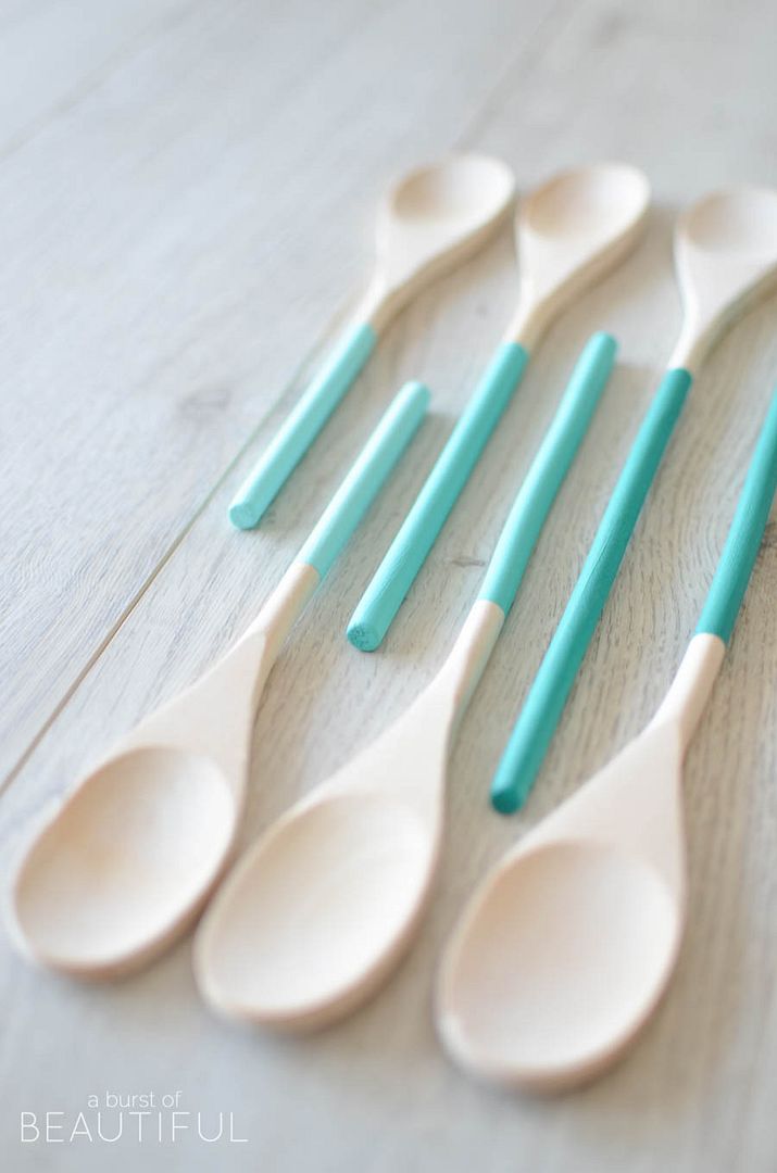 homemade Mother’s Day gifts: DIY painted wooden spoons | a burst of beautiful