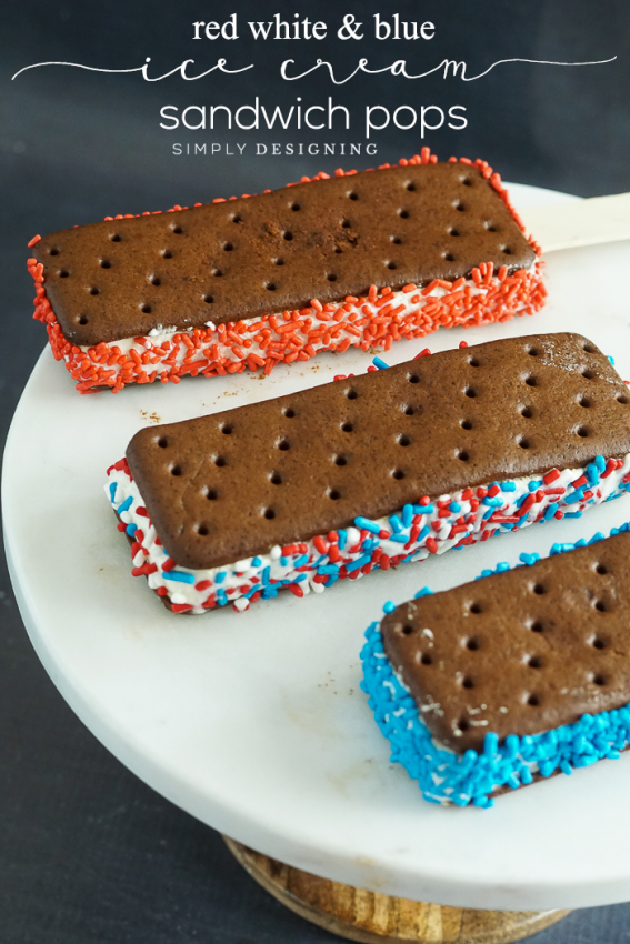4th of July treats that kids can make themselves: 4th of July Sandwich Pops | Simply Designing