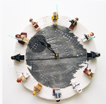 Star Wars guide: DIY Star Wars LEGO clock at Instructables