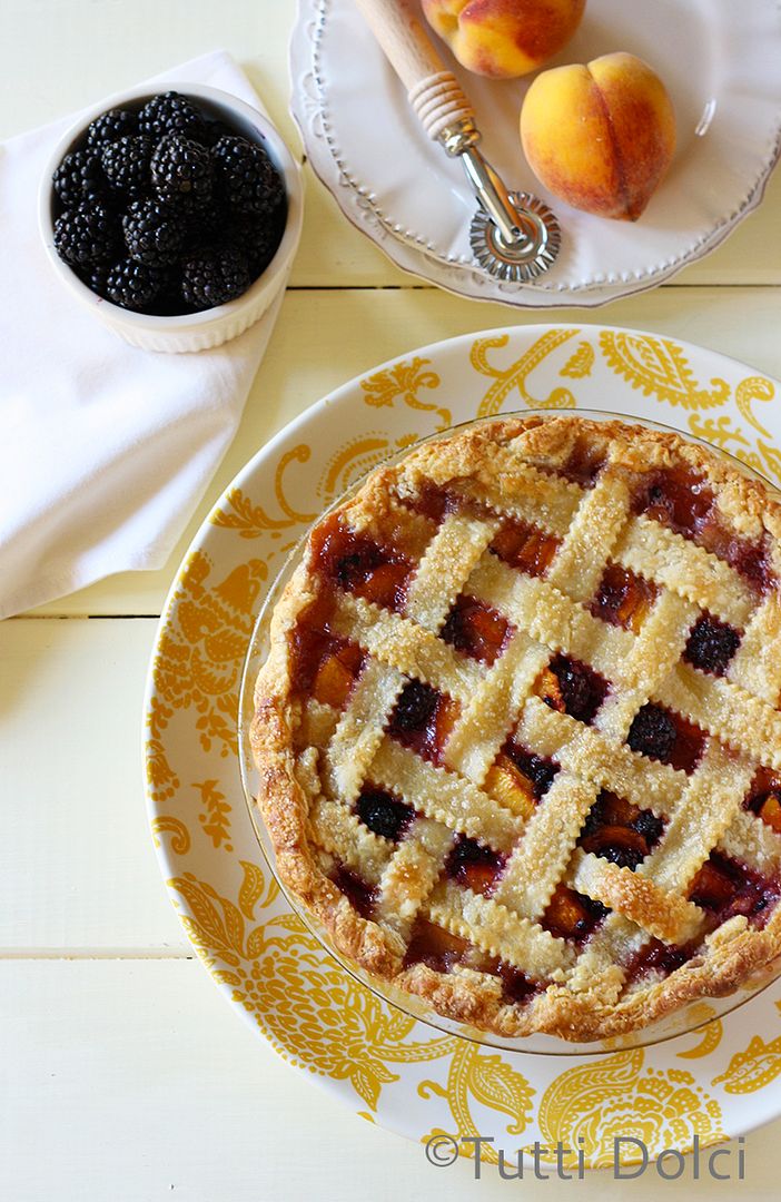 Summer pie recipes: Blackberry Peach Pie at Tutti Dolce