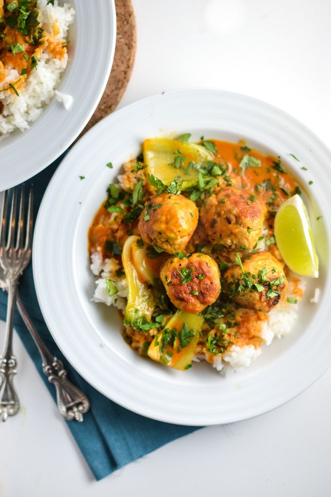 Thai Meatballs with Red Curry Coconut Sauce in only 30 minutes? Come to mama. | Things I Made Today 