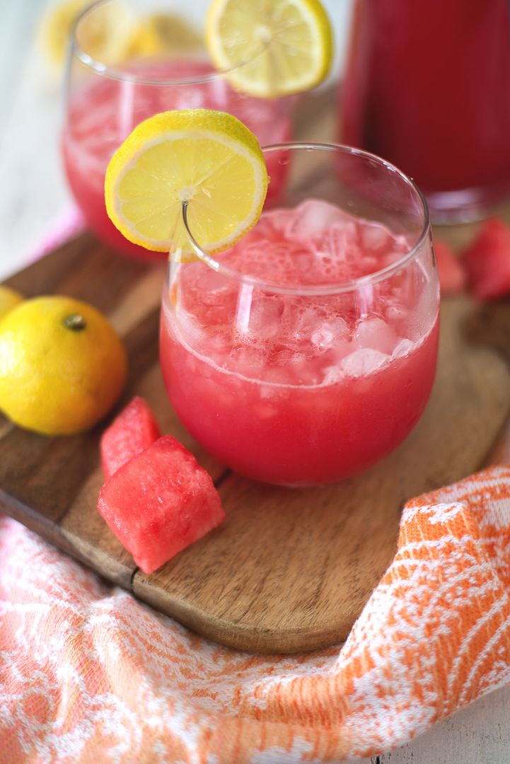 Fruity lemonade recipes for spring and summer: Doesn't get any more refreshing than this Watermelon Lemonade at Delish Knowledge.