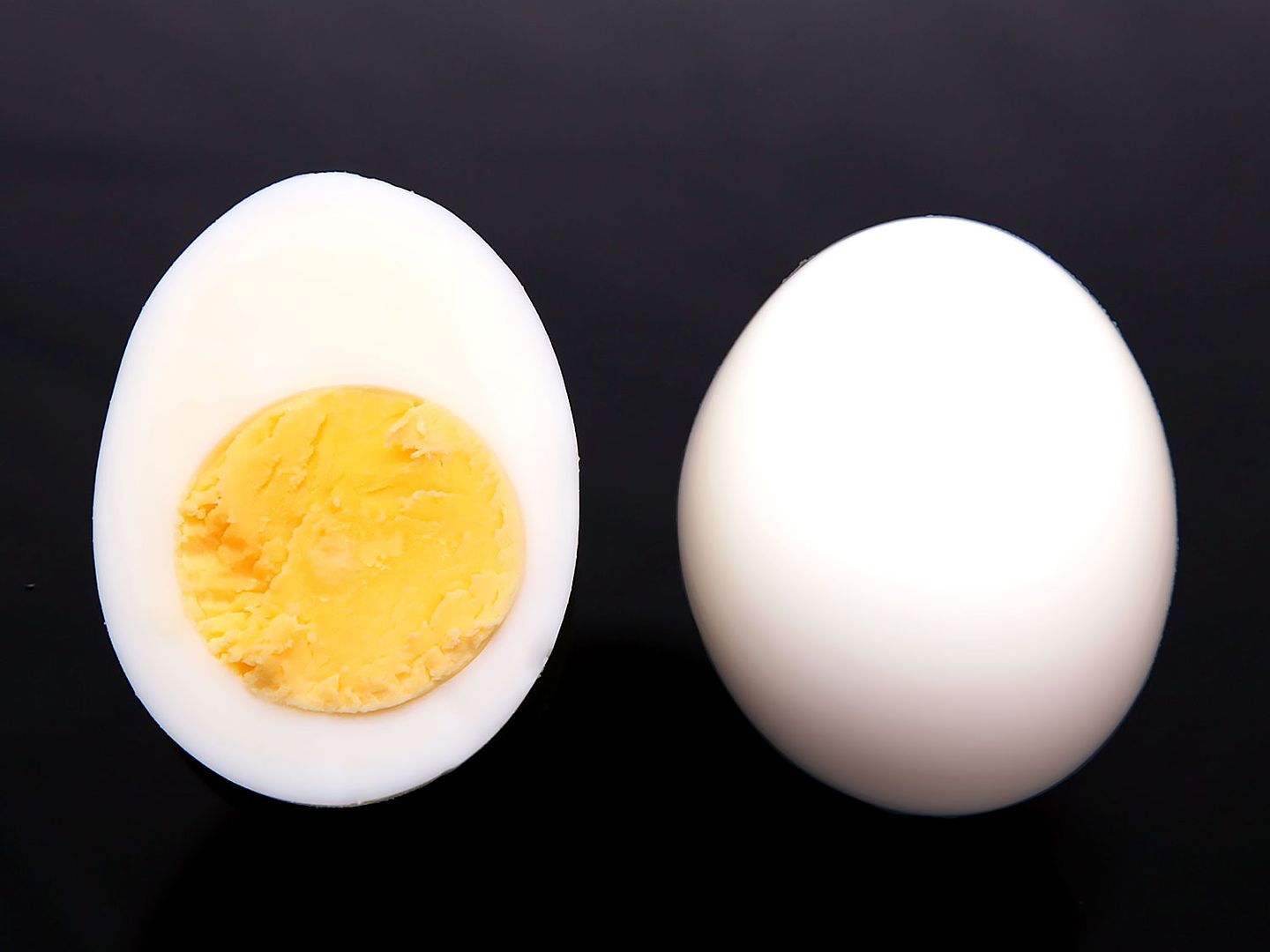 make-ahead breakfast recipes | perfectly hardboiled eggs