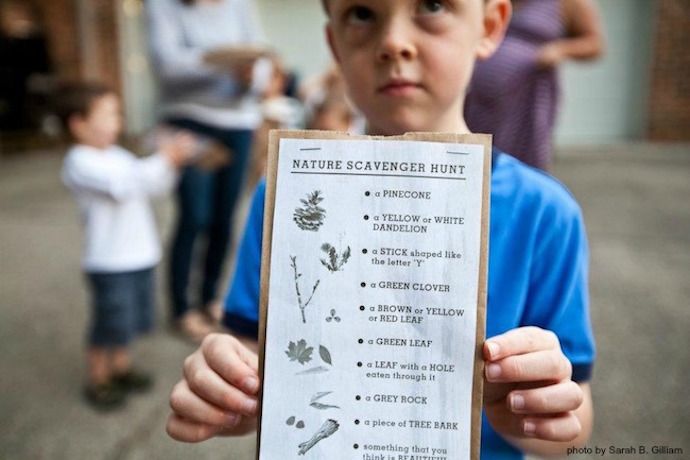 Backyard party ideas: Keep the kids busy with a DIY scavenger hunt