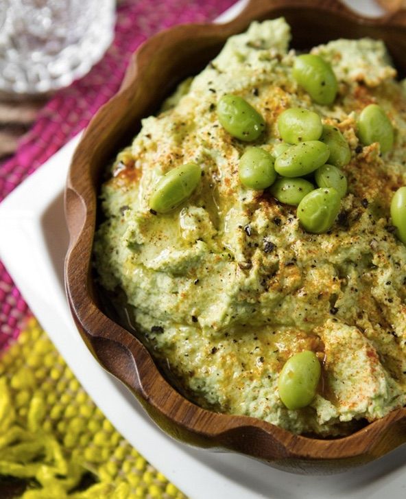 Gluten-free Thanksgiving recipes: Make this Edamame Hummus from Oh She Glows ahead of time for a healthy, no-fuss appetizer. 