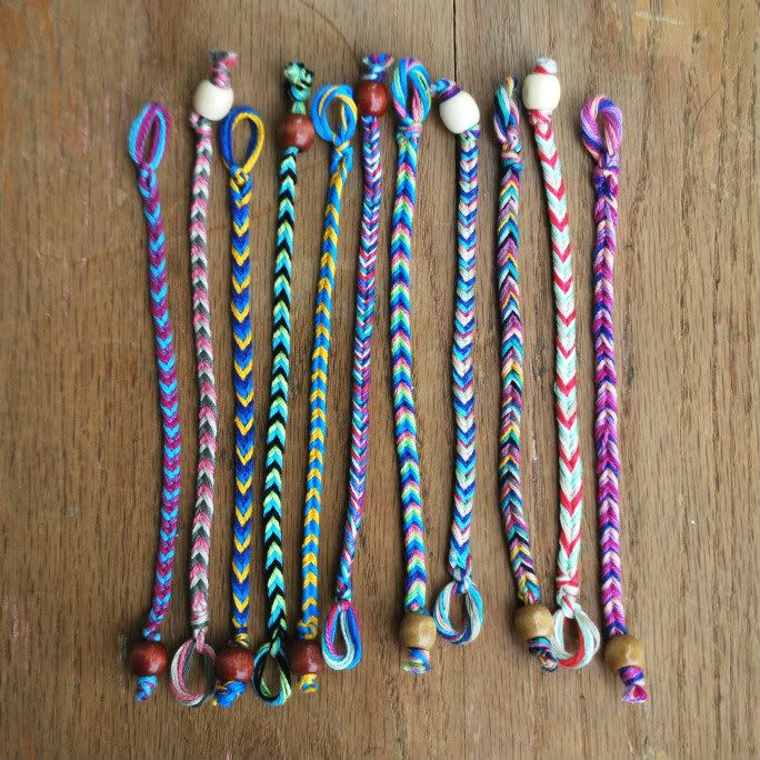 4 Of Our Favorite DIY Friendship Bracelet Patterns | CoolMomPicks