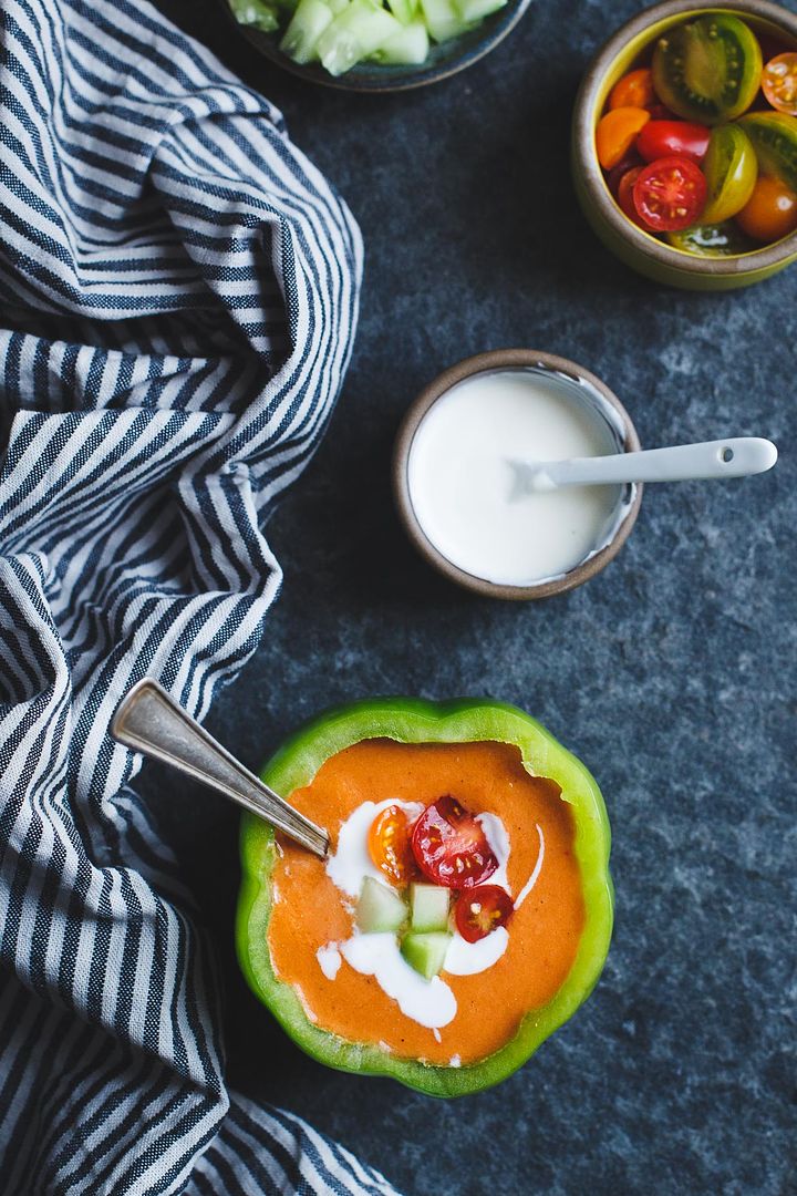 No-cook dinner recipes: This Heirloom Tomato and Bell Pepper Gazpacho looks beyond amazing--and Sarah at Snixy Kitchen is so cool she eats it in a bell pepper! 