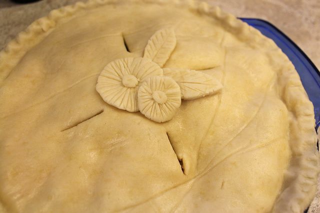 Gluten-free Thanksgiving recipes: Pie is back on table for everyone with this Best Gluten Free Pie Crust Recipe from Whitney Bond. 