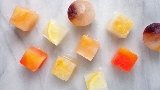 Summer party hacks: Cocktail Ice Cubes at Tablespoon