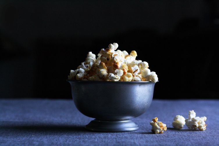 Allergy free snack recipes: Literally cannot stop eating this Kettle Corn from Food 52. Just try it, we dare you. 