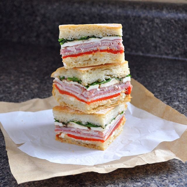 No-cook dinner recipes: These Overnight Italian Sandwiches are perfect for a picnic-even if it's in your own home. | Breanna's Recipe Box