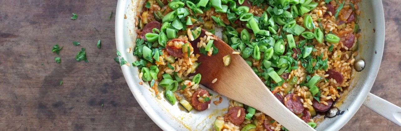 This Paella with Chorizo and Sugar Snap Peas is table-ready in a cool 35 minutes. | JessicaSeinfeld.com