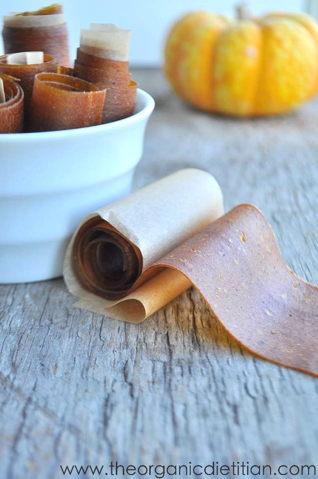 Allergy free snack recipes: Love this homemade version of an old favorite. Can't wait to try the Pumpkin Apple Fruit Leather! | The Organic Dietician